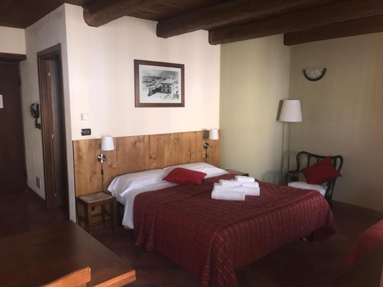 Residence Du Commerce Oulx Luaran gambar